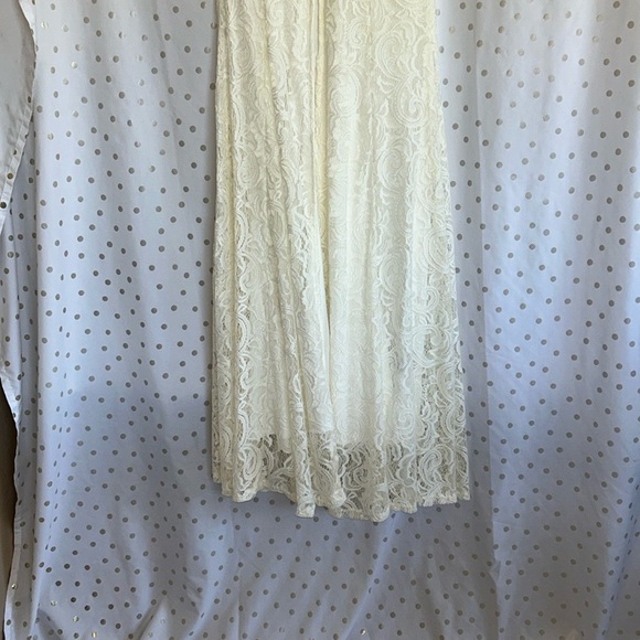 Chesley Ivory Lace Maxi Dress - Picture 4 of 14